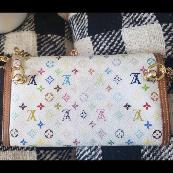🎉SALE🎉 Louis Vuitton Multicolor Crossbody - Picture 3 of 9